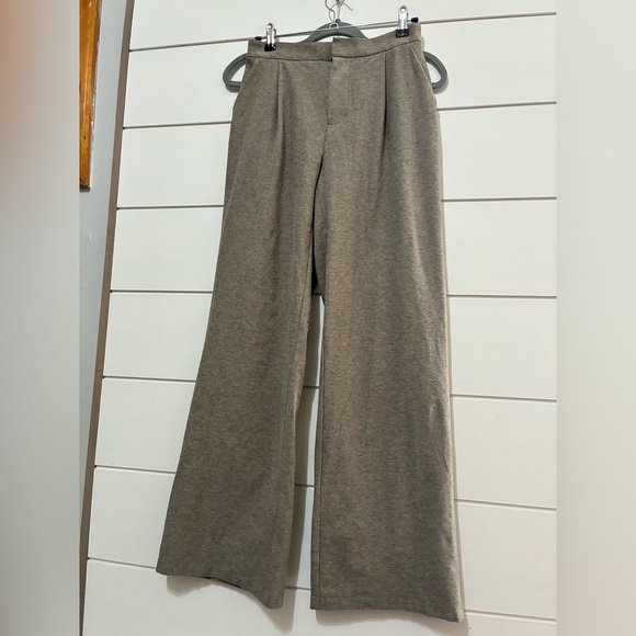 Vuori Pants size S Womens Elevation Trouser Heather Gray Relaxed Fit - Picture 5 of 13